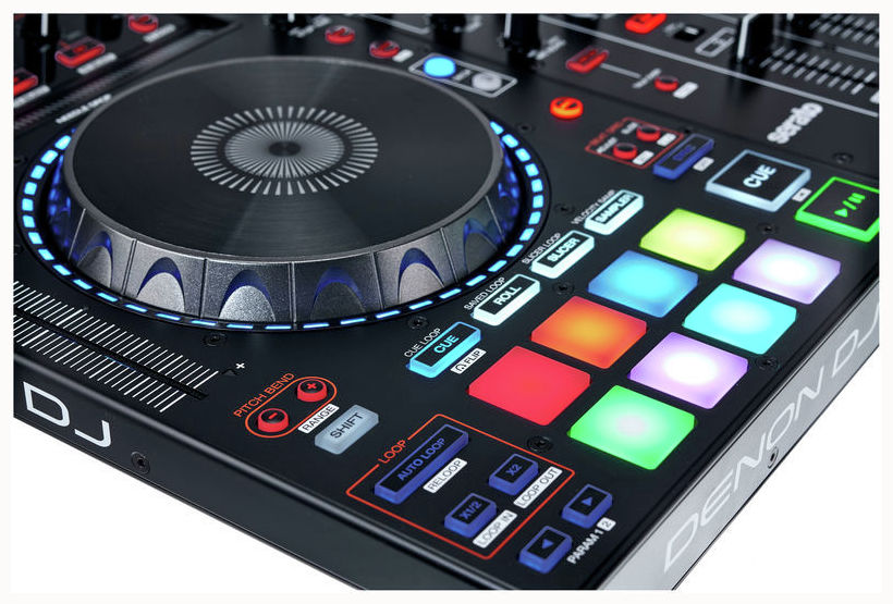 Denon MCX8000 DJcontrollere