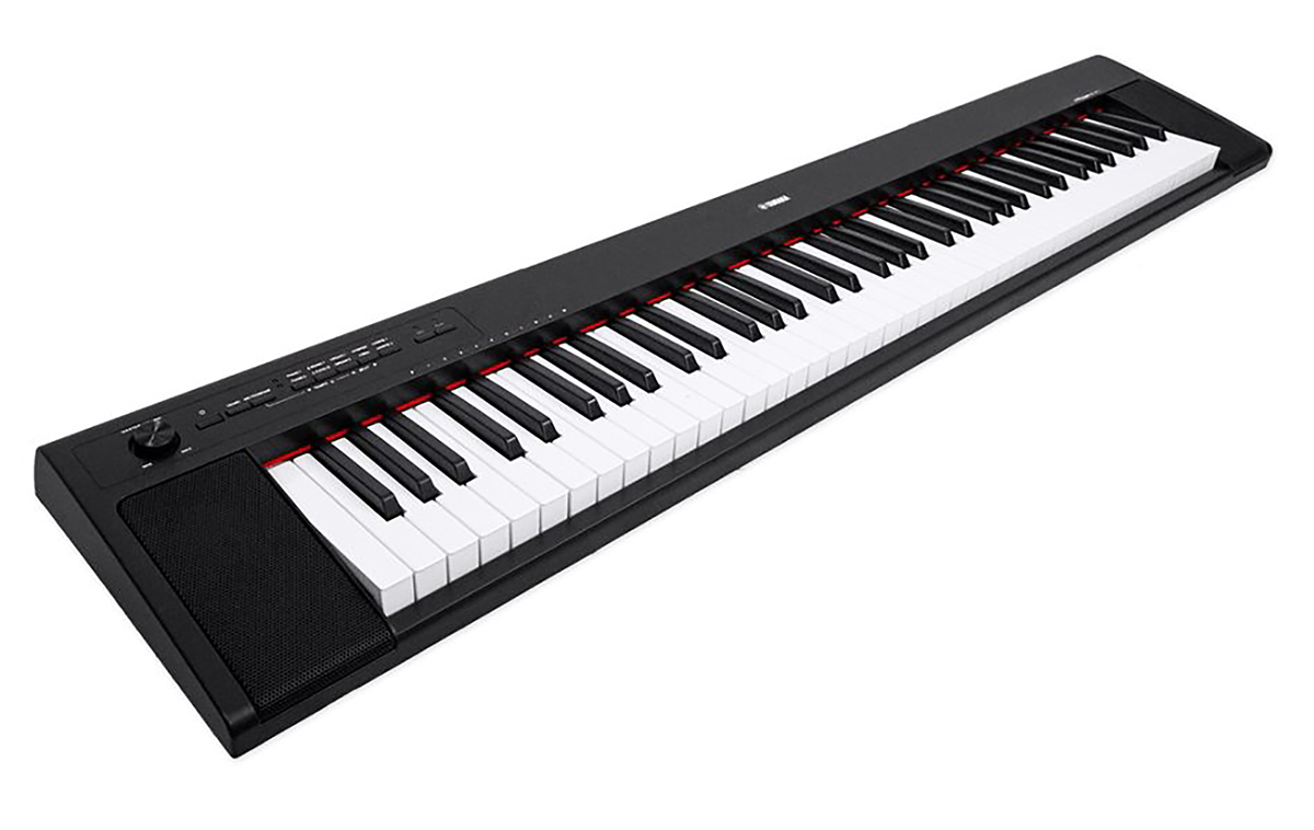 Yamaha NP32B Digital Piano Sort Keyboard DrumCity.dk